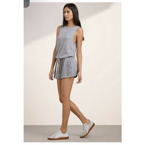 Aritzia Wilfred free Izabel shortie romper gray
